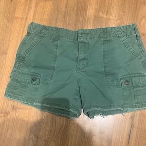 Low Rise Frayed Cargo Shorts